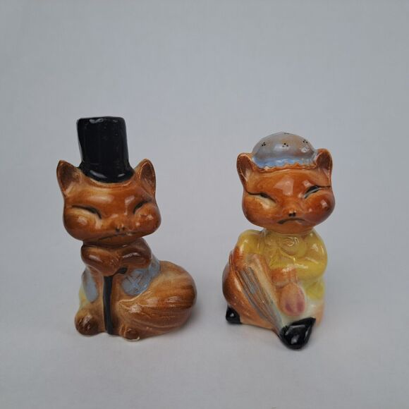 VTG Ceramic Fancy Fox Couple Cork Stopper Fox Salt Pepper Shakers Japan Mr Mrs - Picture 1 of 10